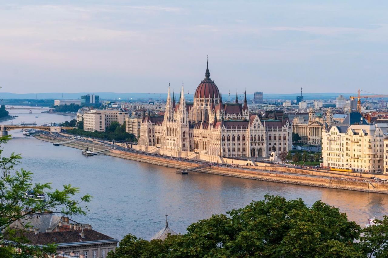 Stunning 2 Double Br Apartment In The Heart Of Budapest Exterior photo